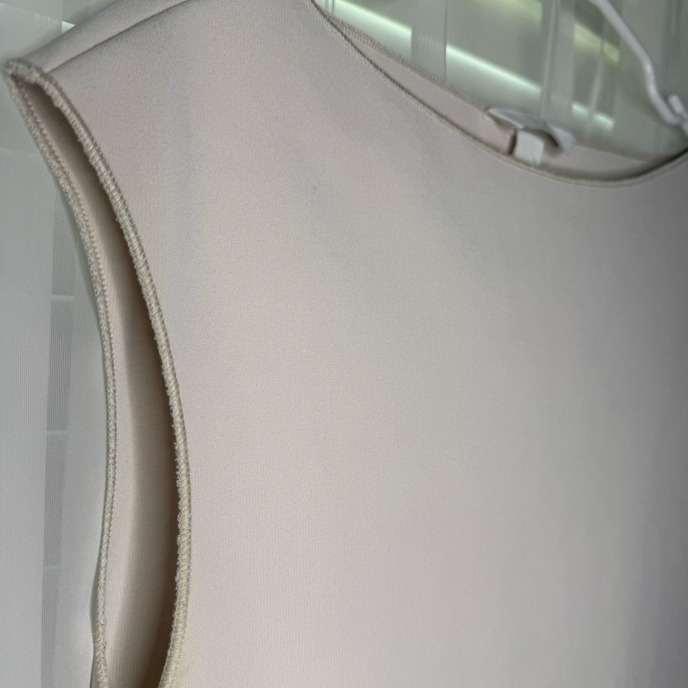 H&M Minimalist Boatneck Top | Cream Off-White Sleeveless Thick Jersey Slim Fit L - Picture 3 of 7